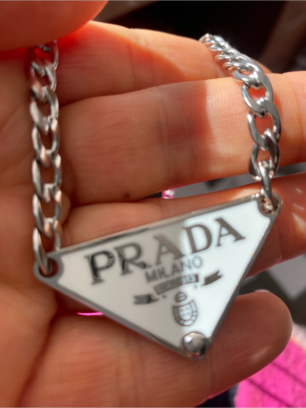 Fashion White Logo Triangle Necklace for Men
